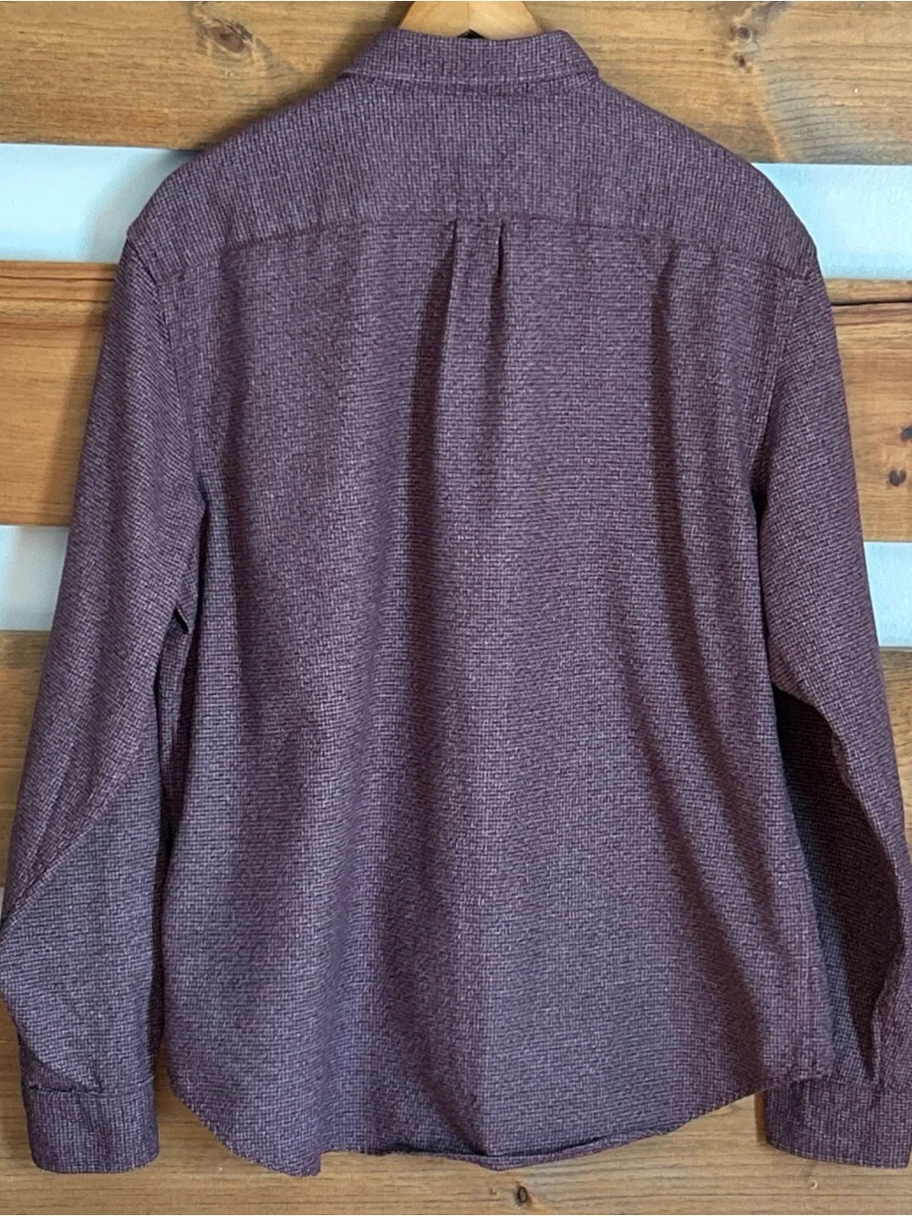 Old Navy Slim Fit Coupe Long Sleeve Heathered Burgundy Teens Size XL Button Down